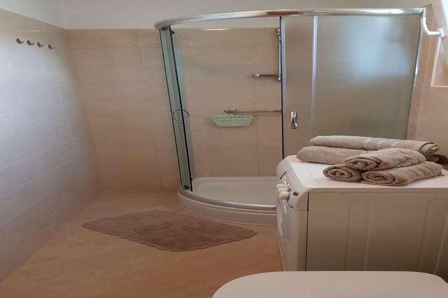 Apartment Norina Grožnjan Buitenkant foto